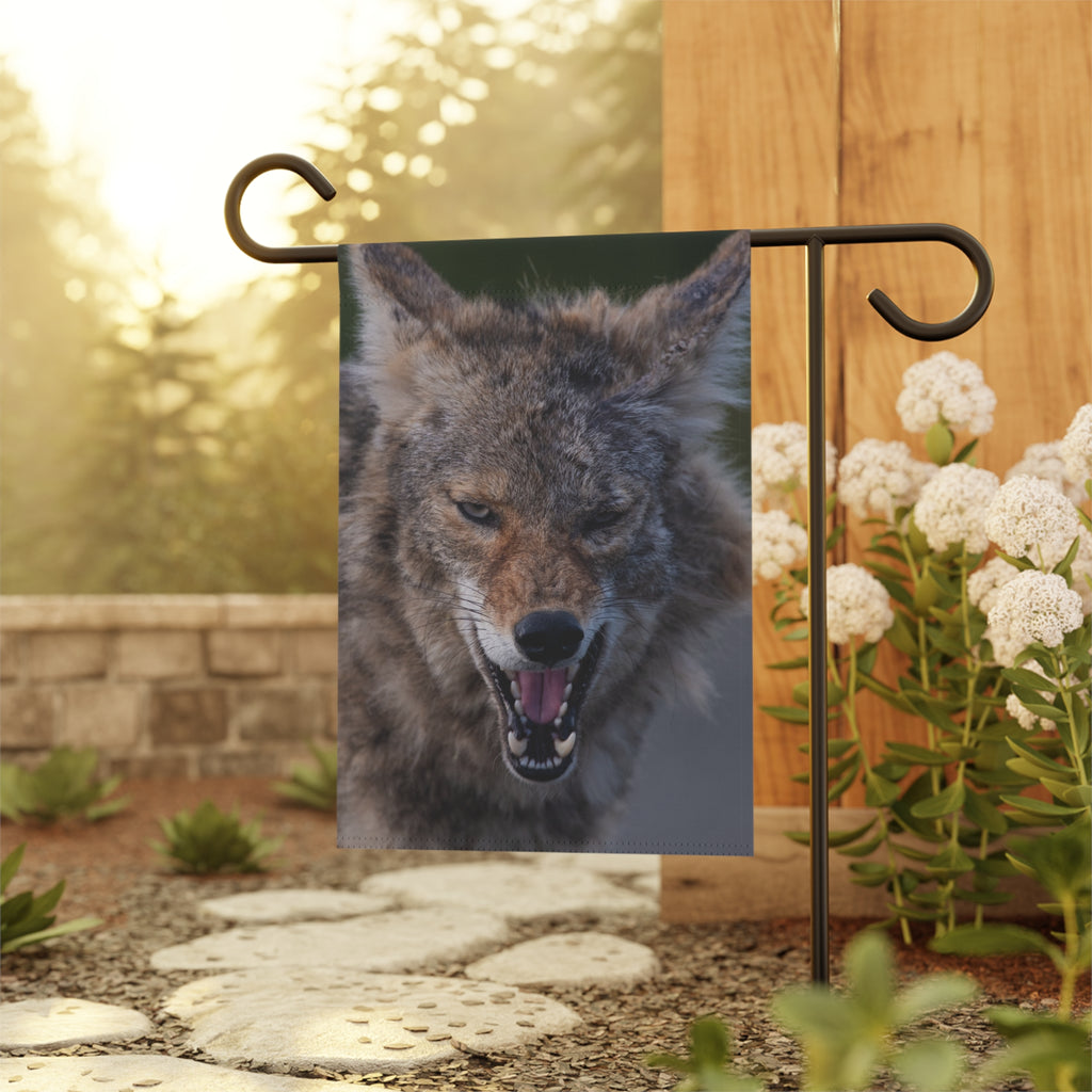 Angry Coyote Garden Flag — Wildlife Scare Yard Banner